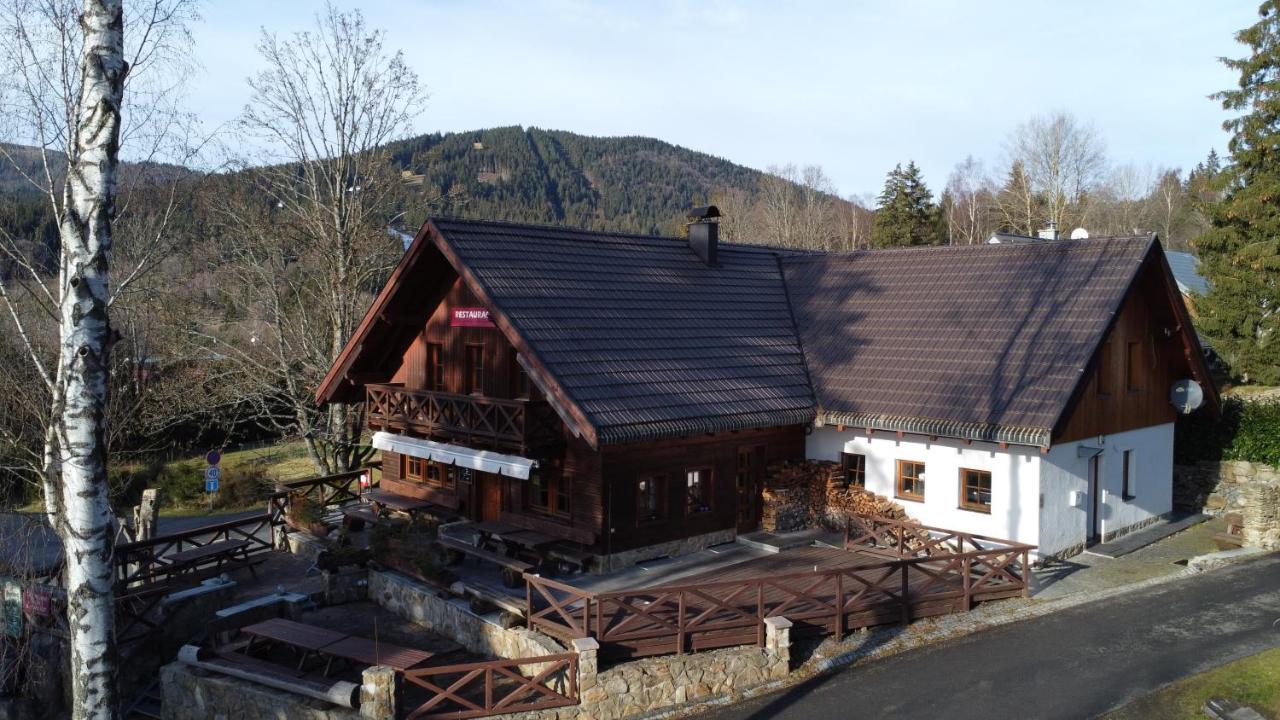 Penzion Avalanche Železná Ruda Eksteriør bilde